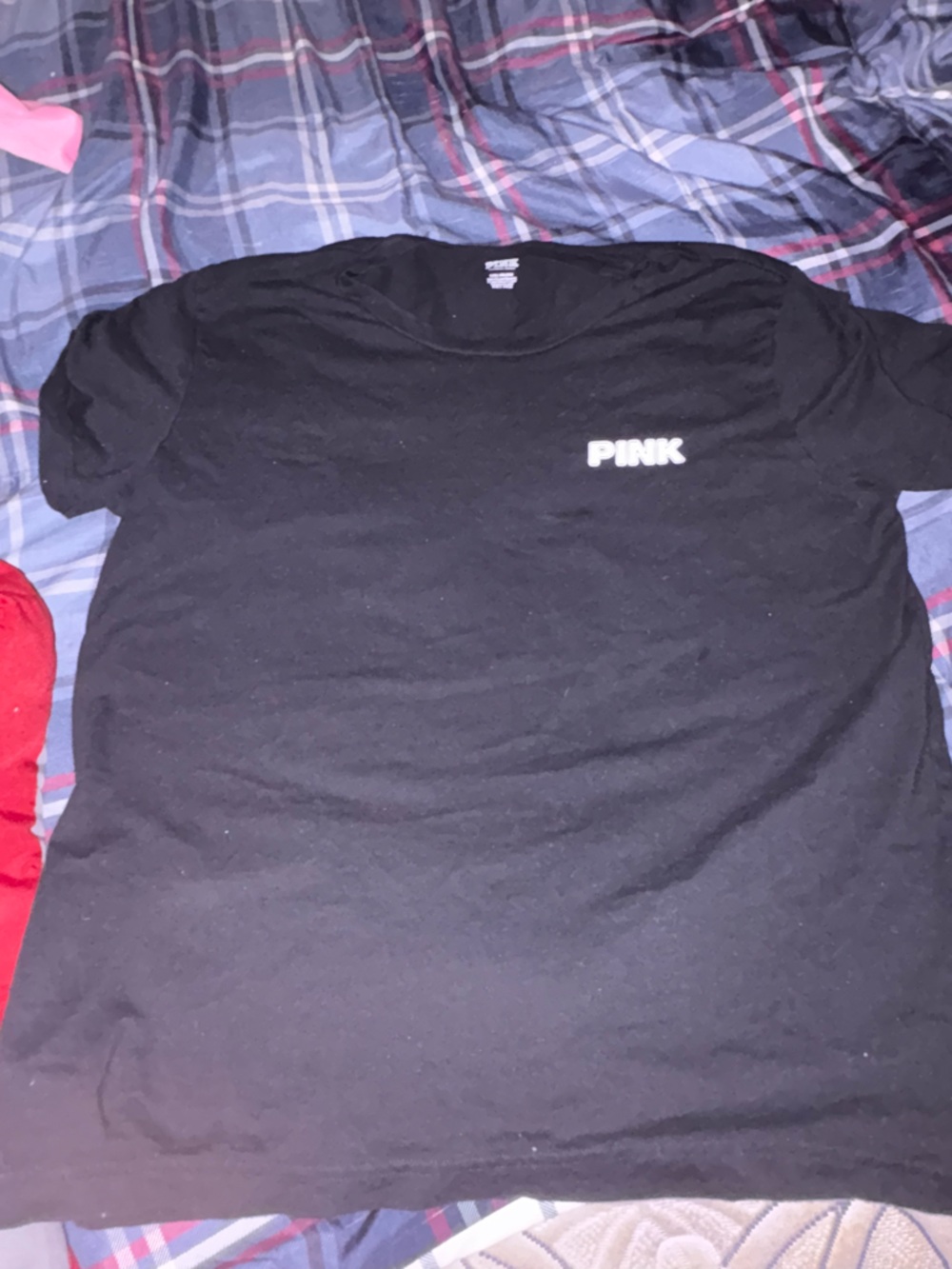 VS pink t shirt